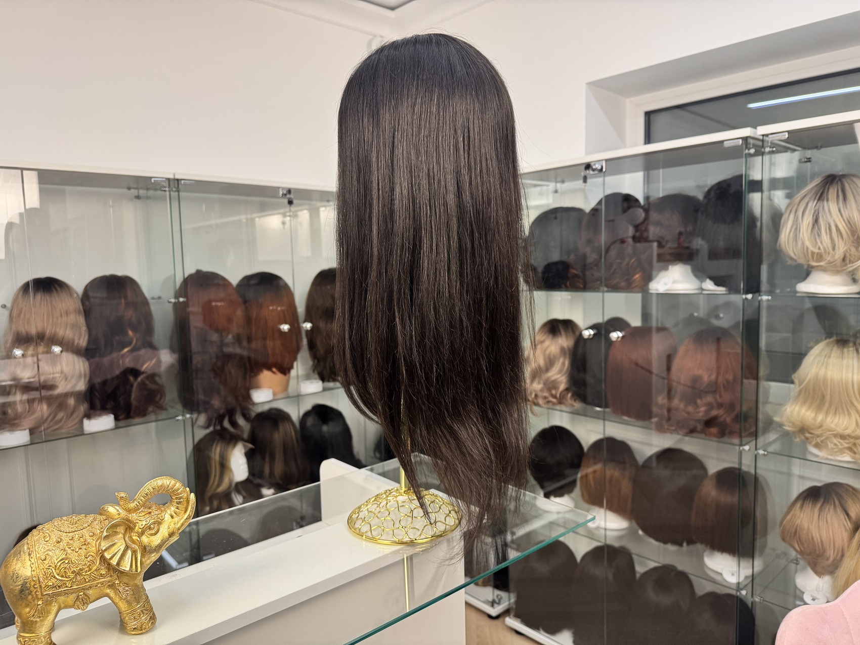 Naturalna peruka – głęboki czekoladowy brąz, pełna konstrukcja Lace