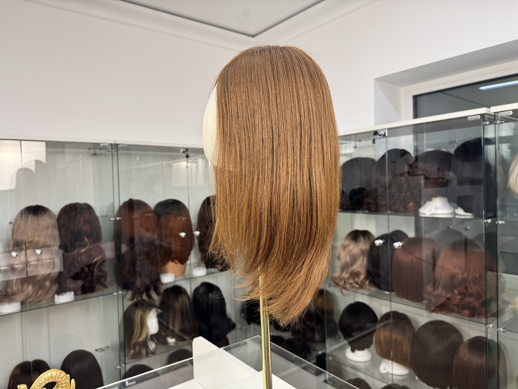 Naturalna peruka Jaśminowa – rudy brąz, Lace Front
